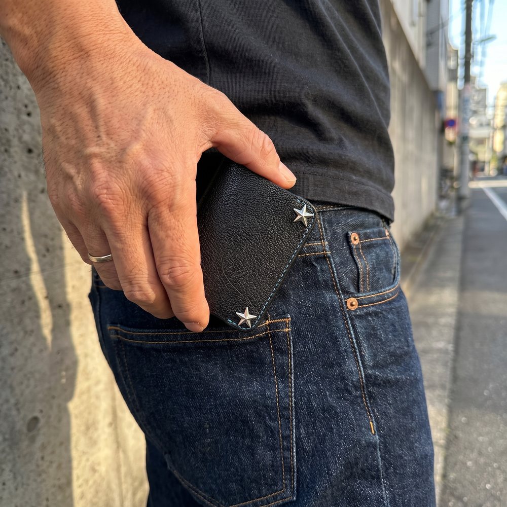 スタースタッズウォレット 黒